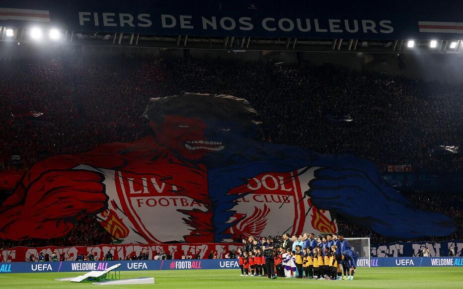 MK体育官网-震撼，巴黎战利物浦TIFO：“今晚，唤醒你心中的绿巨人”